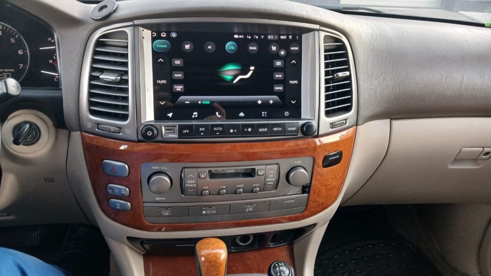 Штатная магнитола Teyes CC3 2K 360 6/128 Toyota Land Cruiser 100 (2002-2007) F2 Тип-C